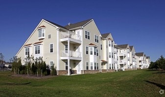The Fairways at Bey Lea in Toms River, NJ - Building Photo