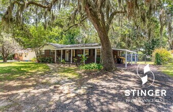 706 Center Dr W in Beaufort, SC - Building Photo - Building Photo