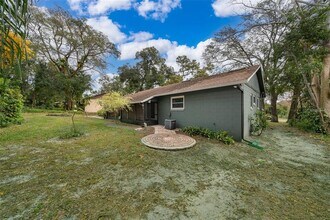 116 Willow Ave in Altamonte Springs, FL - Foto de edificio - Building Photo