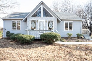 2368 Bateman Bridge Rd, Unit Our Nest is Downstairs in Forest, VA - Building Photo