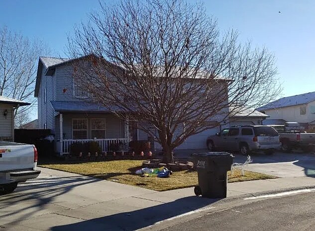 2400 N Hawaiian Hawk Pl in Kuna, ID - Building Photo - Building Photo