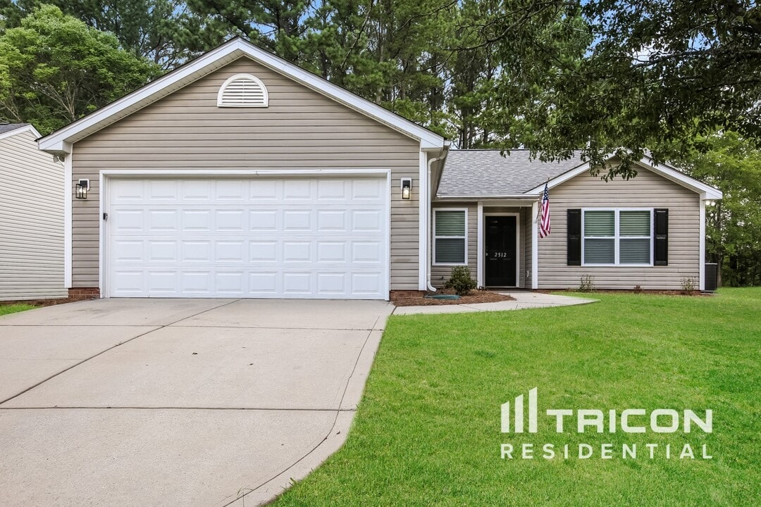 2512 Captains Watch Rd NE in Kannapolis, NC - Building Photo