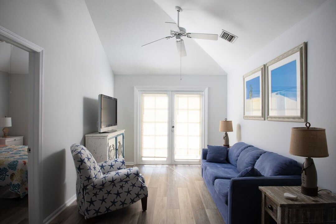 620 Thomas St in Key West, FL - Building Photo