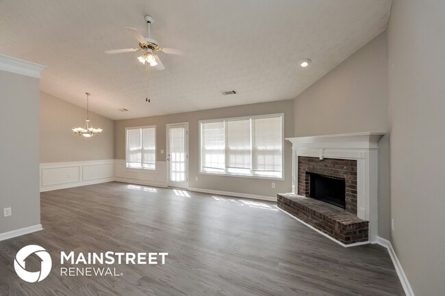 645 Pebble Blvd in Covington, GA - Building Photo - Building Photo