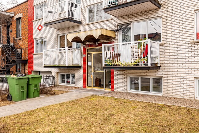 6688 Cartier St in Montréal, QC - Building Photo - Building Photo