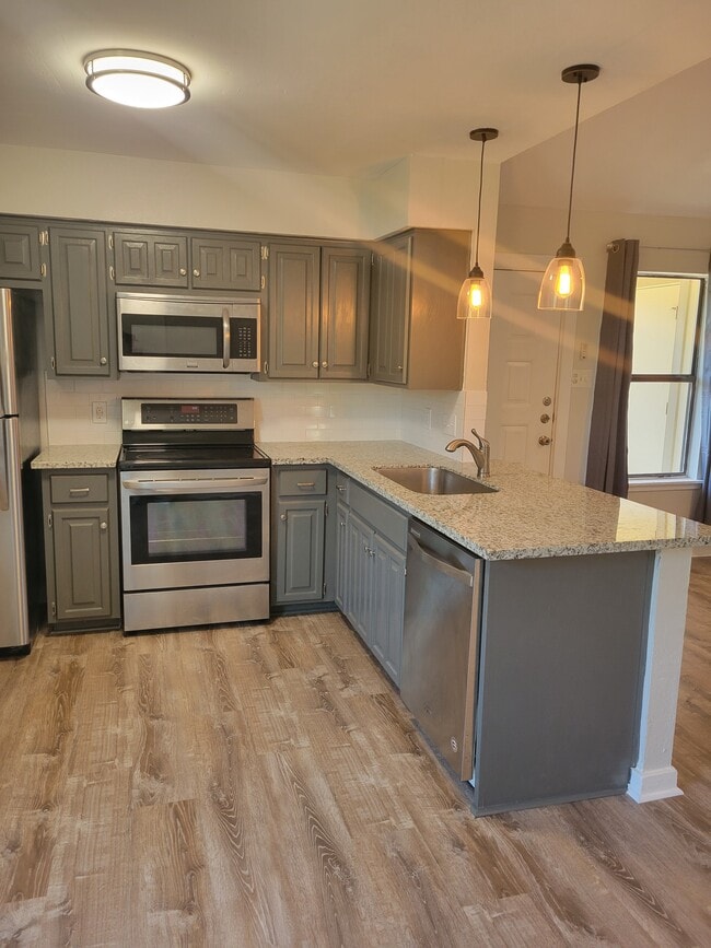 20700 Bonanza St, Unit D