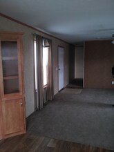 203 2nd St S in Froid, MT - Building Photo - Building Photo