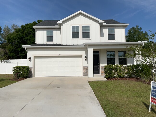 property at 1320 Mount Logan Dr