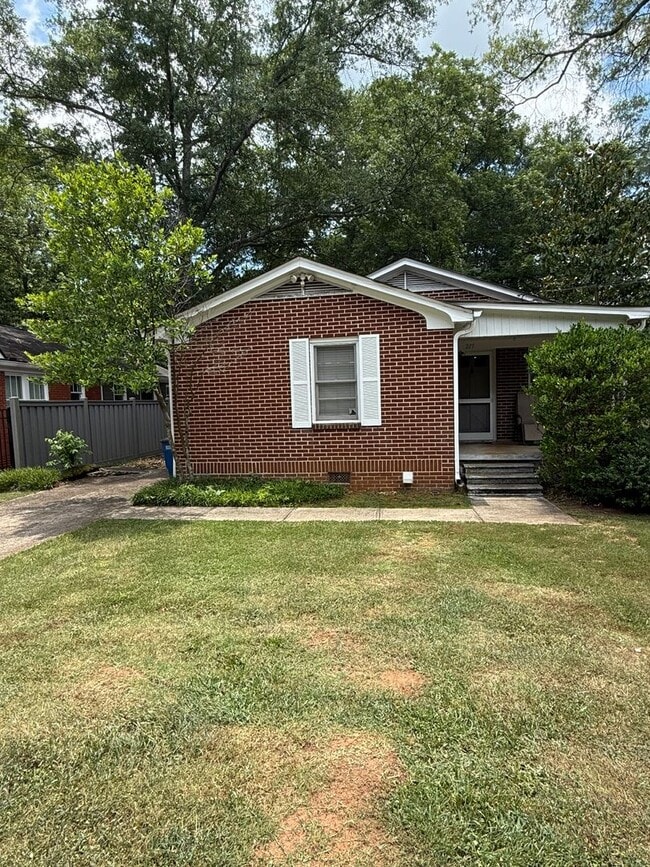 215 Price Ave in Athens, GA - Building Photo - Building Photo