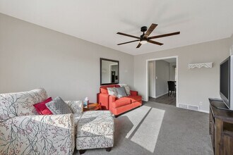 4305 NW 56th St in Kansas City, MO - Building Photo - Building Photo