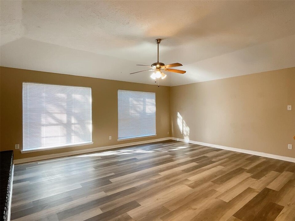 208 Tara Plantation Dr in Richmond, TX - Building Photo