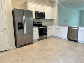 2542 Winsome Wy in Davenport, FL - Building Photo - Building Photo