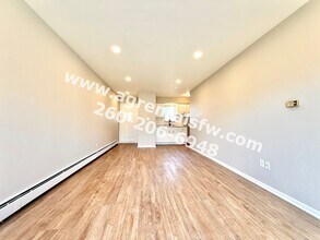 1420 Green Rd in New Haven, IN - Building Photo - Building Photo