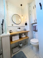 331 State St in Helena, MT - Foto de edificio - Building Photo