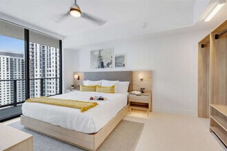 601 NE 1st Ave, Unit SI ID1227490P in Miami, FL - Building Photo - Building Photo