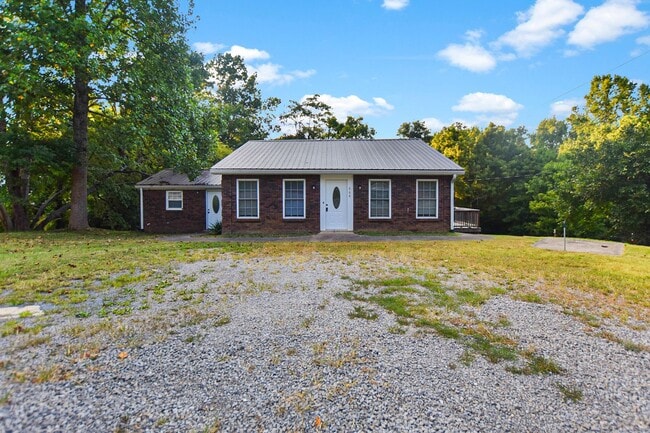 property at 668 Briarwood Rd
