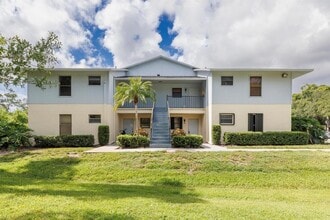 6541 SE Federal Hwy, Unit 101 in Stuart, FL - Building Photo - Building Photo