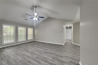 1621 Omie Way in Lawrenceville, GA - Building Photo - Building Photo