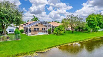 3549 Old Lighthouse Cir in Wellington, FL - Building Photo - Building Photo