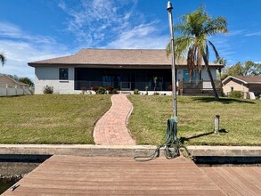 6321 Jamaica Cir E in Apollo Beach, FL - Building Photo - Building Photo