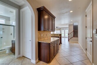 13 Avenza Dr in Henderson, NV - Building Photo - Building Photo