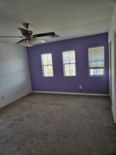 7204 Mountain Den Ave in Las Vegas, NV - Building Photo - Building Photo