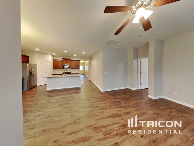 652 Rose Mallow Dr in Zebulon, NC - Building Photo - Building Photo