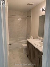 26 Brixham Ln in Brampton, ON - Building Photo - Building Photo