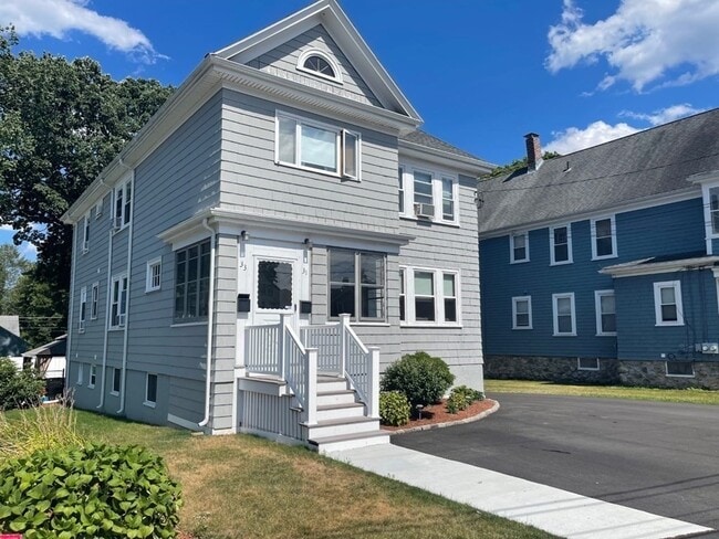 property at 33 Oak Rd