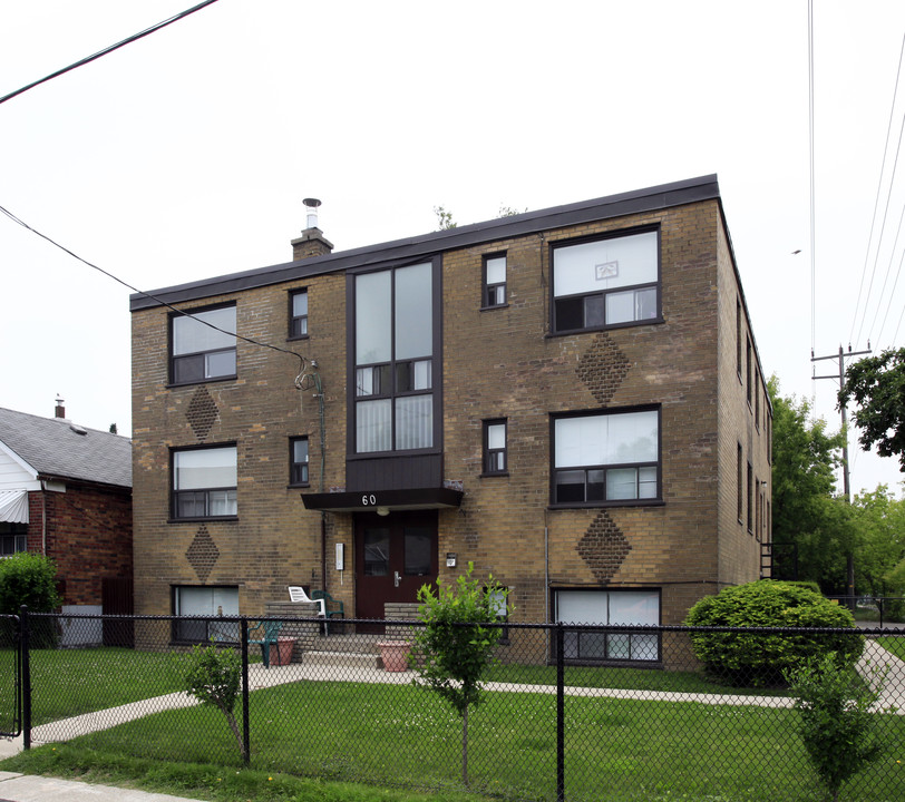 60 15th St in Toronto, ON - Building Photo