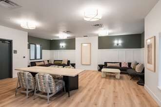 QUINN BY VINTAGE in Shoreline, WA - Building Photo - Interior Photo