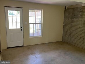 186 Monte Carlo Way in Charles Town, WV - Building Photo - Building Photo