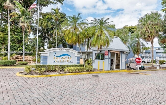 property at 9375 Fontainebleau Blvd