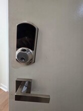 2210 River Run Dr in San Diego, CA - Foto de edificio - Building Photo