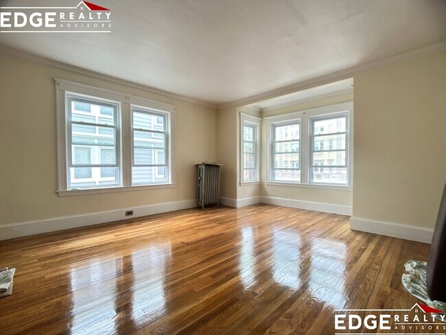 25 Colborne Rd, Unit 1 in Boston, MA - Building Photo - Building Photo