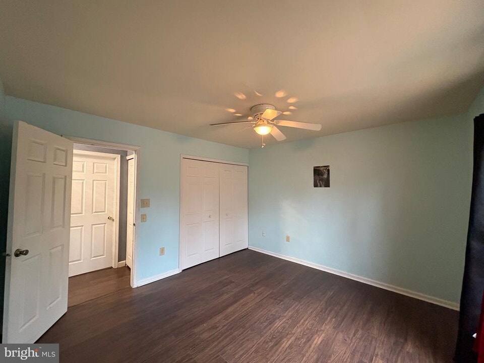 2000 English Oak Ct in Waldorf, MD - Building Photo