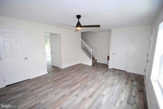 119-121 W 3rd St in Moorestown, NJ - Building Photo - Building Photo