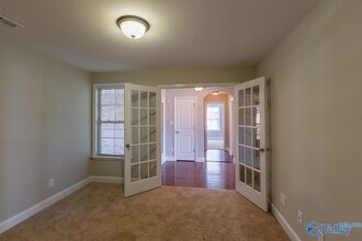 6812 Wintercrest Way SE in Owens Cross Roads, AL - Building Photo - Building Photo