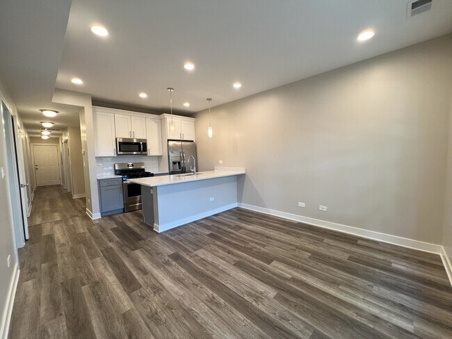 3607 W Ainslie St in Chicago, IL - Building Photo - Building Photo