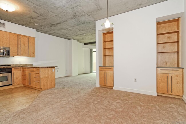 property at 801 Ash St