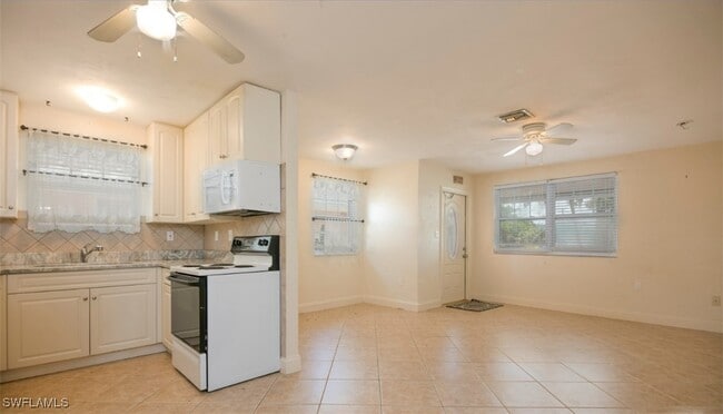 742 109th Ave N in Naples, FL - Building Photo - Building Photo