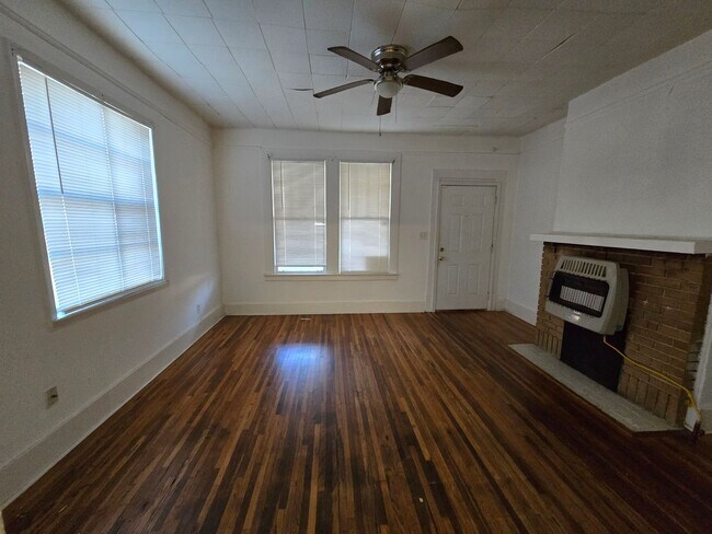 2300-2302 Plum St in Montgomery, AL - Building Photo - Building Photo