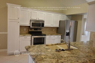 1503 Attleboro Ln in Brandon, FL - Foto de edificio - Building Photo