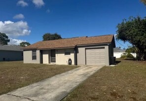 1623 Sadigo St SE in Palm Bay, FL - Building Photo