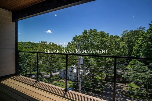 122 E Mountain St in Fayetteville, AR - Building Photo - Building Photo