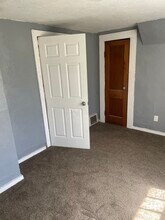 2602 Brunswick Ave in Flint, MI - Building Photo - Building Photo