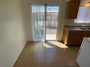 5836 S Morris Blvd in Tucson, AZ - Building Photo - Building Photo