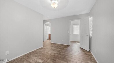 10296 W Sands Dr in Peoria, AZ - Building Photo - Building Photo