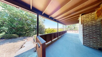 150 Camino De Herrera in San Anselmo, CA - Building Photo - Building Photo