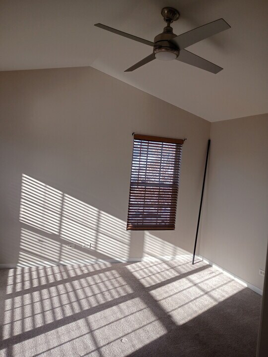 188 S Concord Dr in Oswego, IL - Building Photo